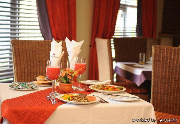 Protea Hotel By Marriott Walvis Bay Indongo Екстер'єр фото