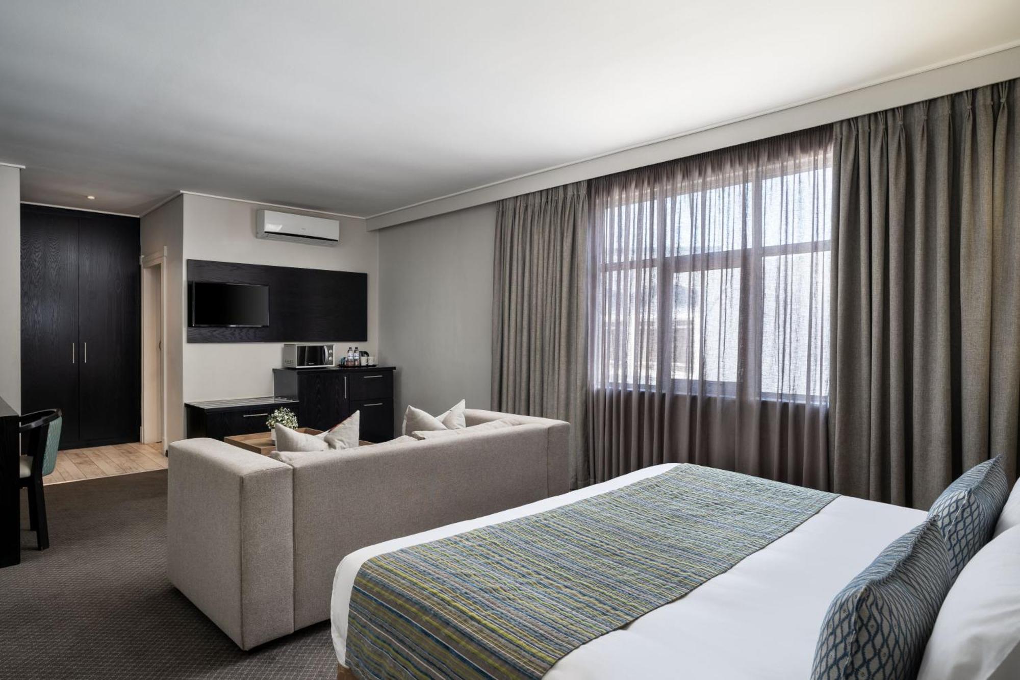 Protea Hotel By Marriott Walvis Bay Indongo Екстер'єр фото