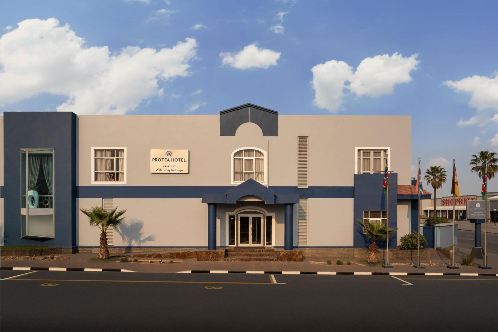 Protea Hotel By Marriott Walvis Bay Indongo Екстер'єр фото