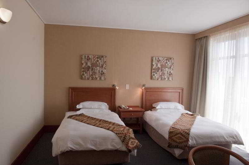 Protea Hotel By Marriott Walvis Bay Indongo Екстер'єр фото