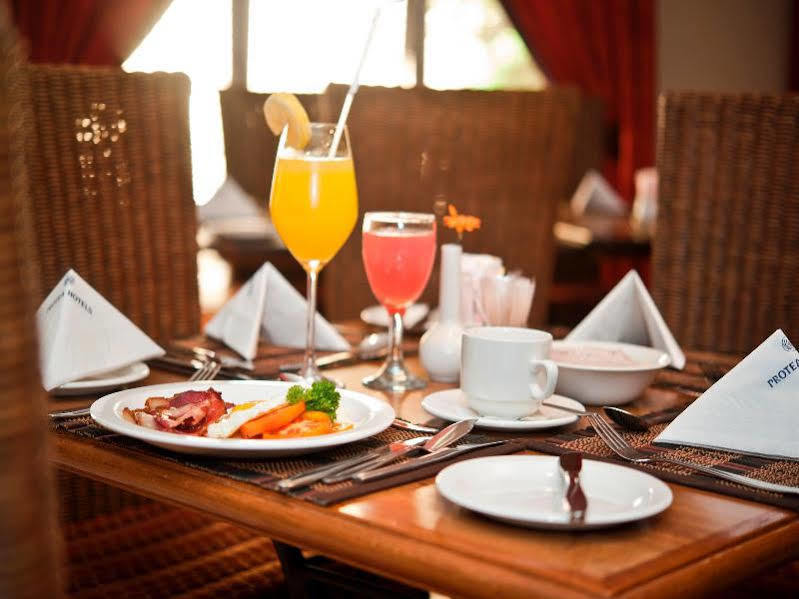 Protea Hotel By Marriott Walvis Bay Indongo Екстер'єр фото